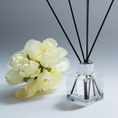 ΑΡΩΜΑΤΙΚΟ ΧΩΡΟΥ 50ML ΓΙΑ ΜΠΟΜΠΟΝΙΕΡΑ ΚΑΙ ΕΚΔΗΛΩΣΕΙΣ