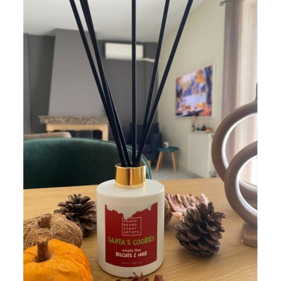 SANKO SCENT REED DIFFUSER SANTA'S COOKIES ΑΡΩΜΑ ΤΩΝ ΜΠΙΣΚΟΤΩΝ ΤΟΥ Α'Ι' ΒΑΣΙΛΗ 125ML SANKO SCENT REED DIFFUSER SANTA'S COOKIES ΑΡΩΜΑ ΤΩΝ ΜΠΙΣΚΟΤΩΝ ΤΟΥ Α'Ι' ΒΑΣΙΛΗ 125ML